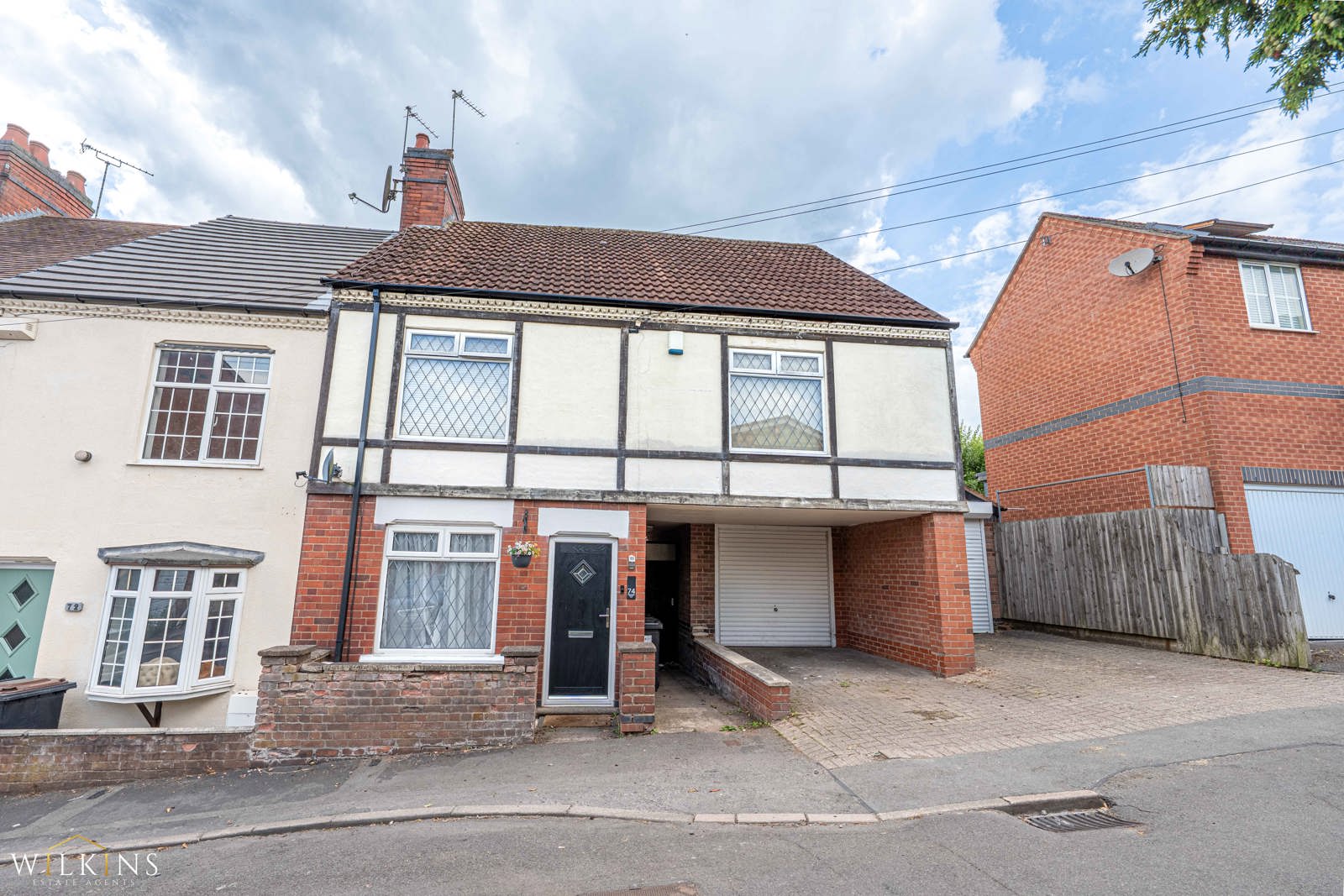 Chancery Lane, Nuneaton, Warwickshire, CV10 0PD
