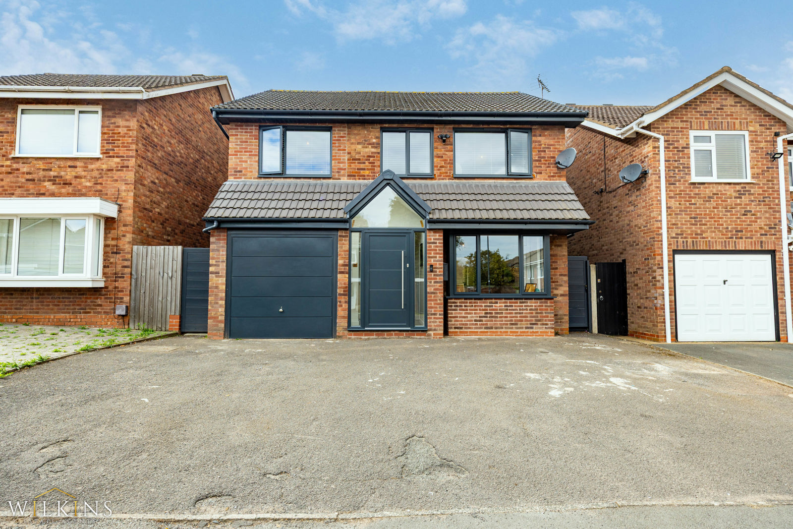 Trentham Road, Hartshill, Nuneaton, Warwickshire, CV10 0SN