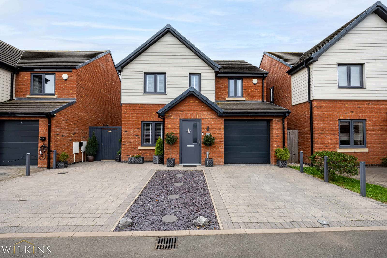 Mary Carroll Close, Ansley, Nuneaton, Warwickshire, CV10 9SR