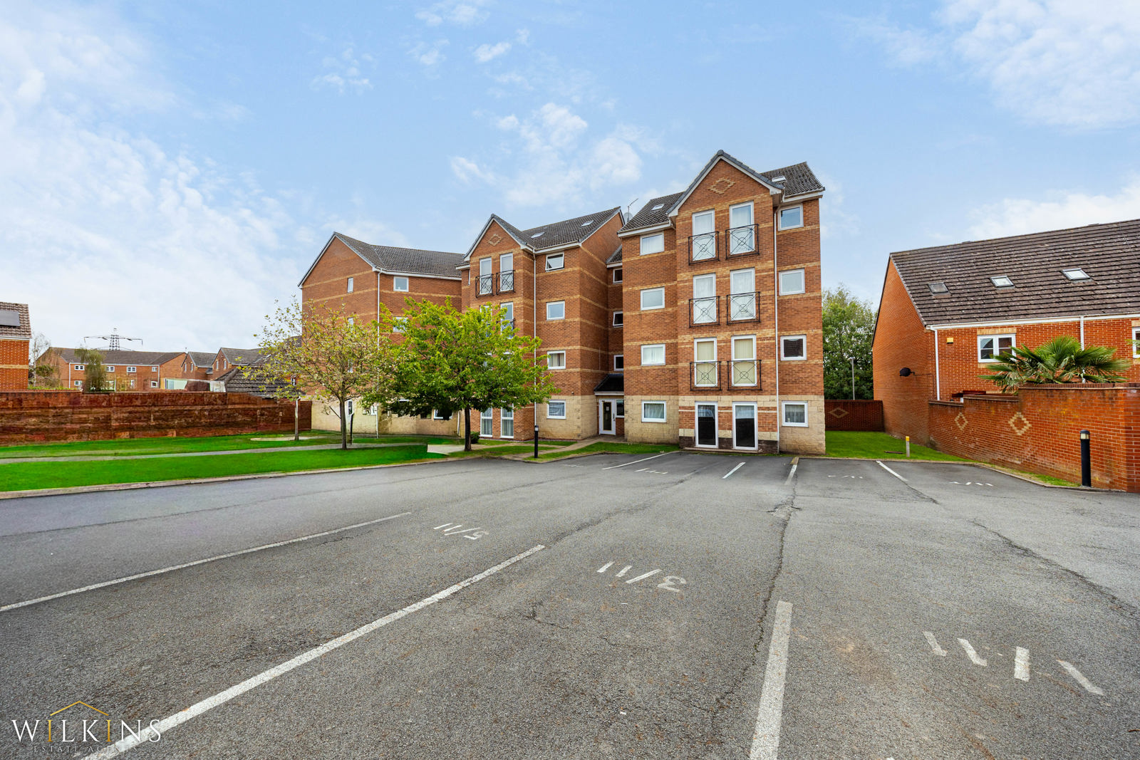 Marigold Walk, Nuneaton, Warwickshire, CV10 7SW