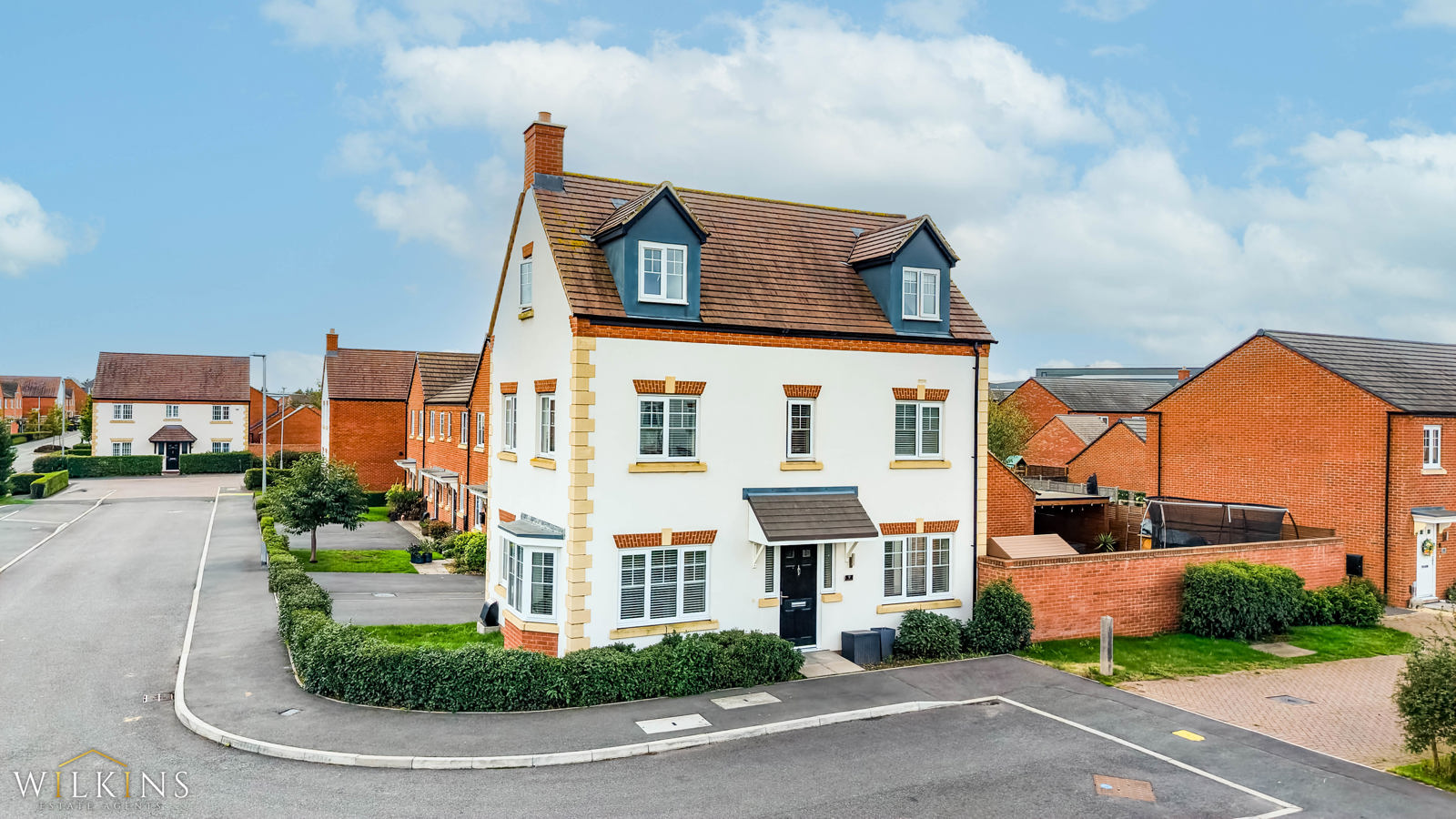 Dowling Drive, Fradley, Lichfield, Staffordshire, WS13 8WW