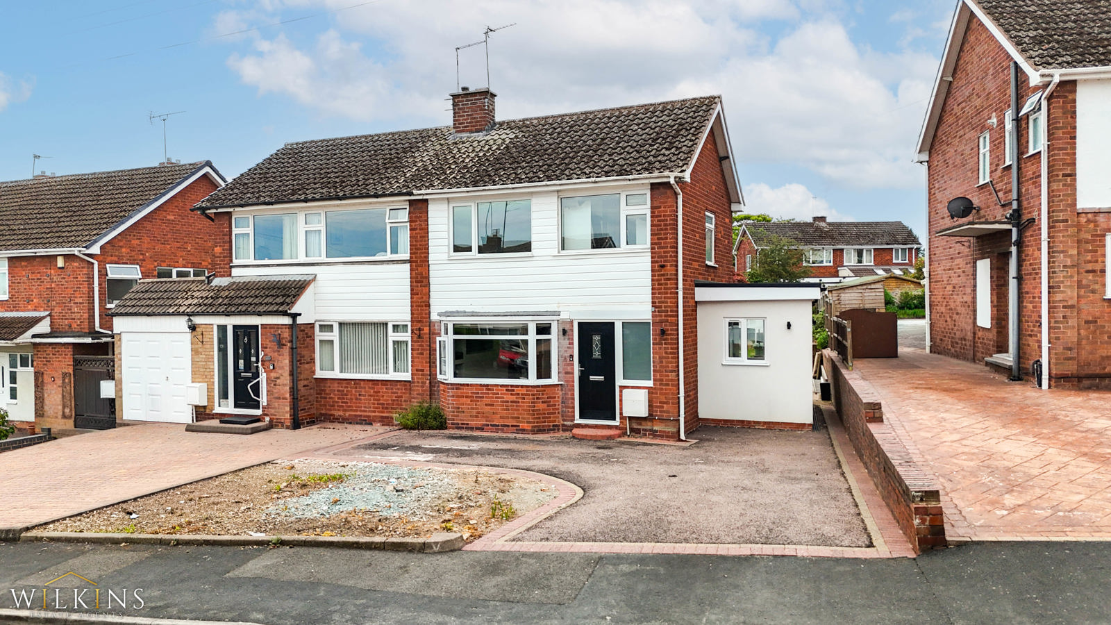 Park Road, Dosthill, Tamworth, Staffordshire, B77 1NL