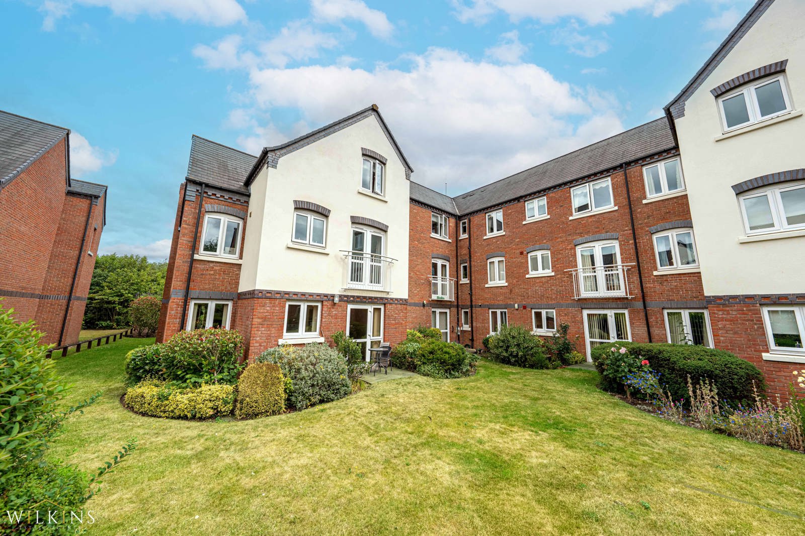 Rosy Cross, Tamworth, Staffordshire, B79 7QT