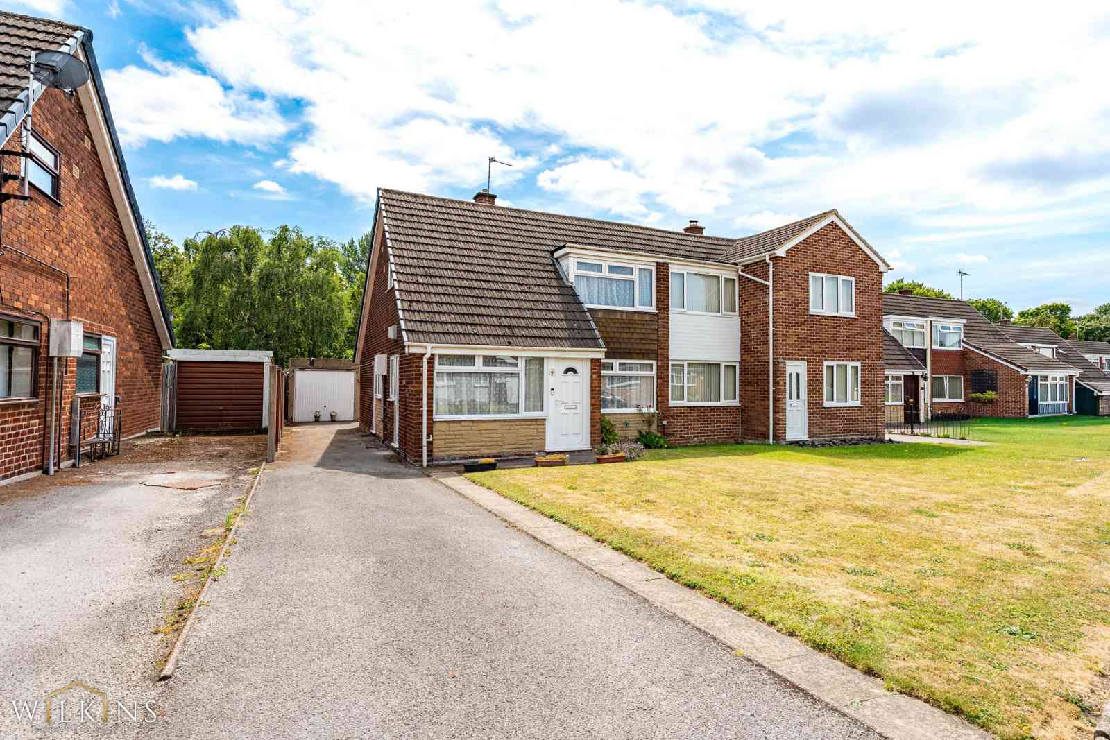 Hurst Drive, Stretton, Burton-on-Trent, Staffordshire, DE13 0EE