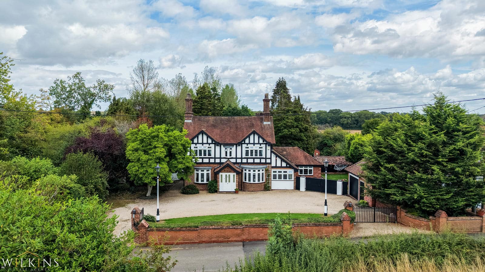 Sutton Road, Tamworth, Staffordshire, B78 3DY