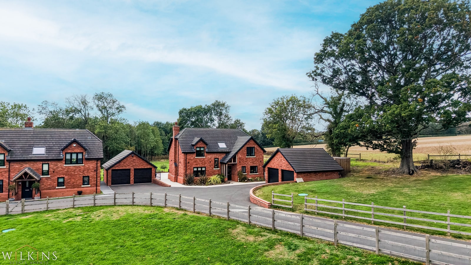 London Road, Middleton, Tamworth, Warwickshire, B78 2BP