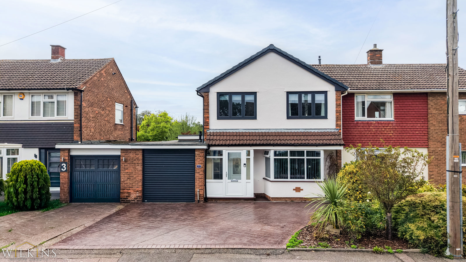 Mildenhall, Tamworth, Staffordshire, B79 8RS